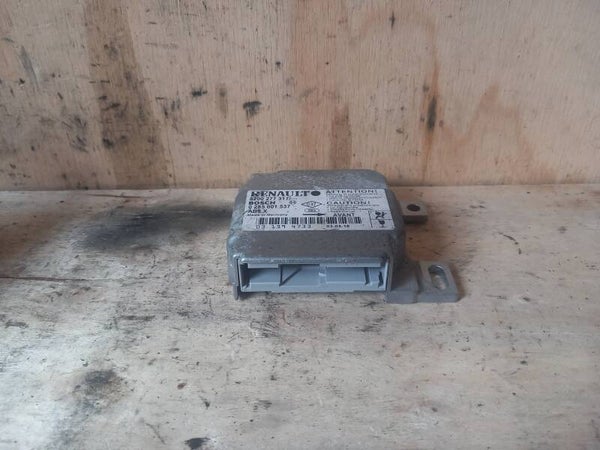 Renault Clio II Airbag Module 8200277317