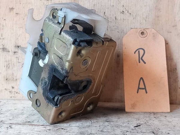 Renault Clio II 5-Drs Deurslot Mechaniek Rechts Achter