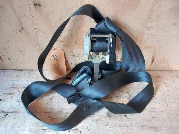 Renault Clio II 5-Drs Autogordel Rechts Voor 33019515