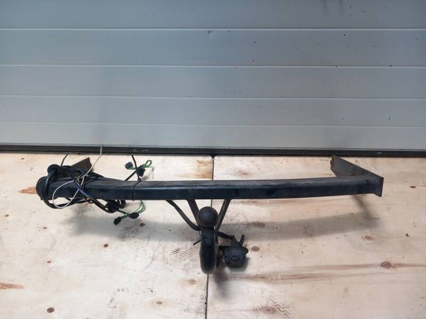 Seat Ibiza 6L Trekhaak Compleet Bosal 028011