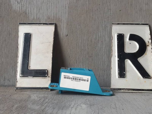 Seat Ibiza 6L Airbagsensor Links / Rechts 6Q0909606J