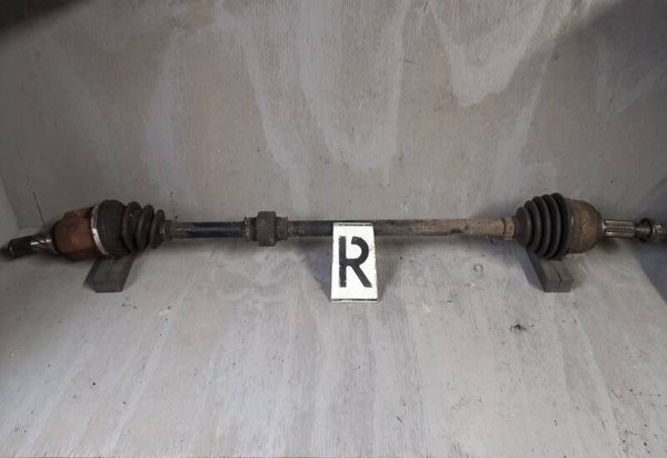 Nissan Micra III 1.2 16v Aandrijfas Rechts 39100AY100