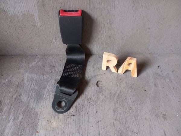 Nissan Micra III Gordel Insteek Rechts Achter 88652AX401