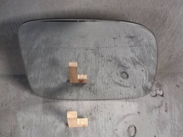 Volkswagen Caddy III Spiegelglas Links 7H1857521N