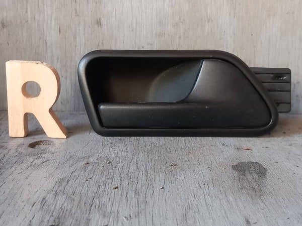 Volkswagen Caddy III Portiergreep Rechts Binnen 2K0837114B