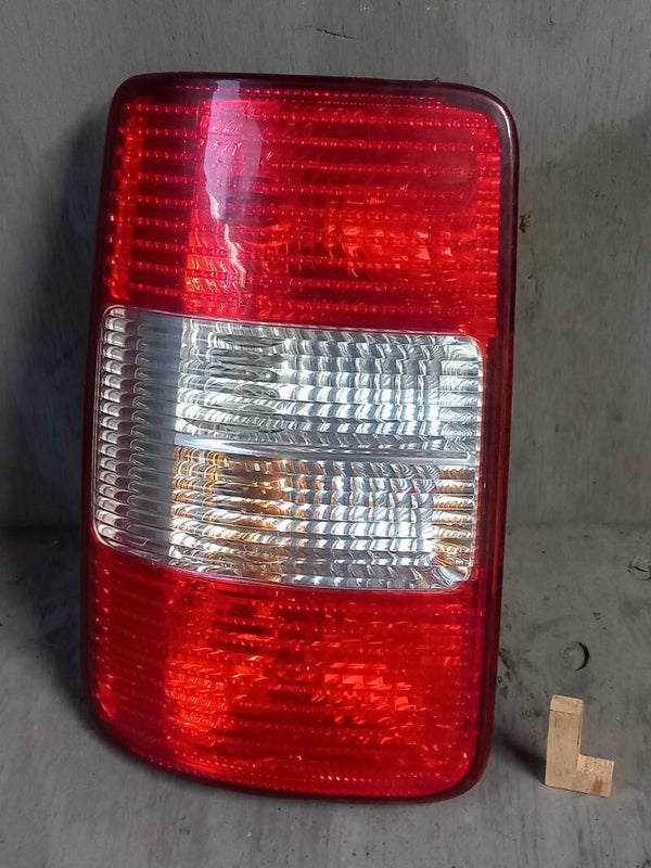 Volkswagen Caddy III Achterlicht Links 2K0945111A
