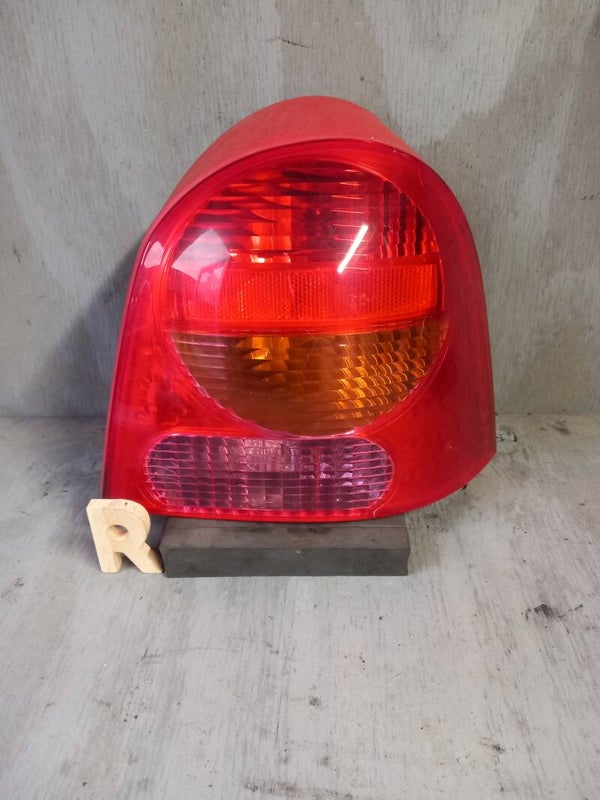 Renault Twingo I Achterlicht Rechts 7700426320