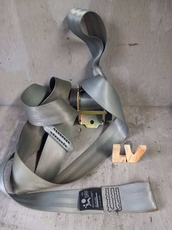 Renault Twingo I Gordel Links Voor 389671