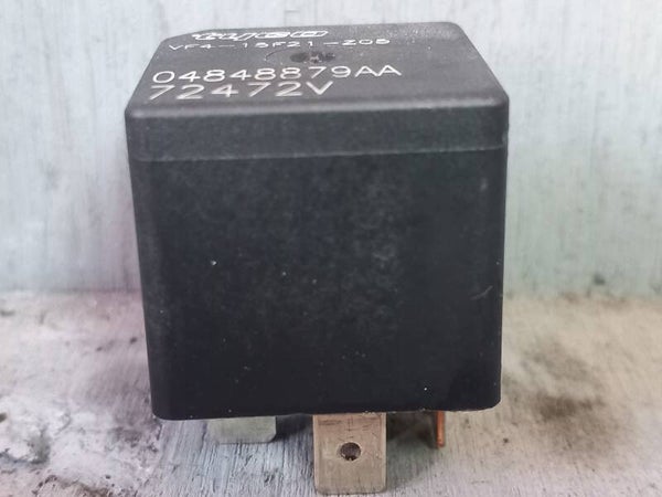 Chrysler 300C 3.0 V6 Relais 04848879AA