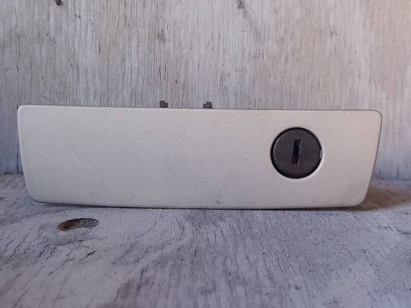 Chrysler 300C Handgreep Dashboardkastje