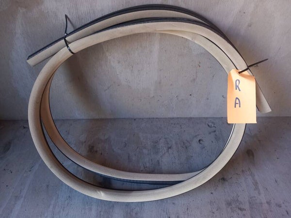 Chrysler 300C Touring Deurrubber Rechts Achter