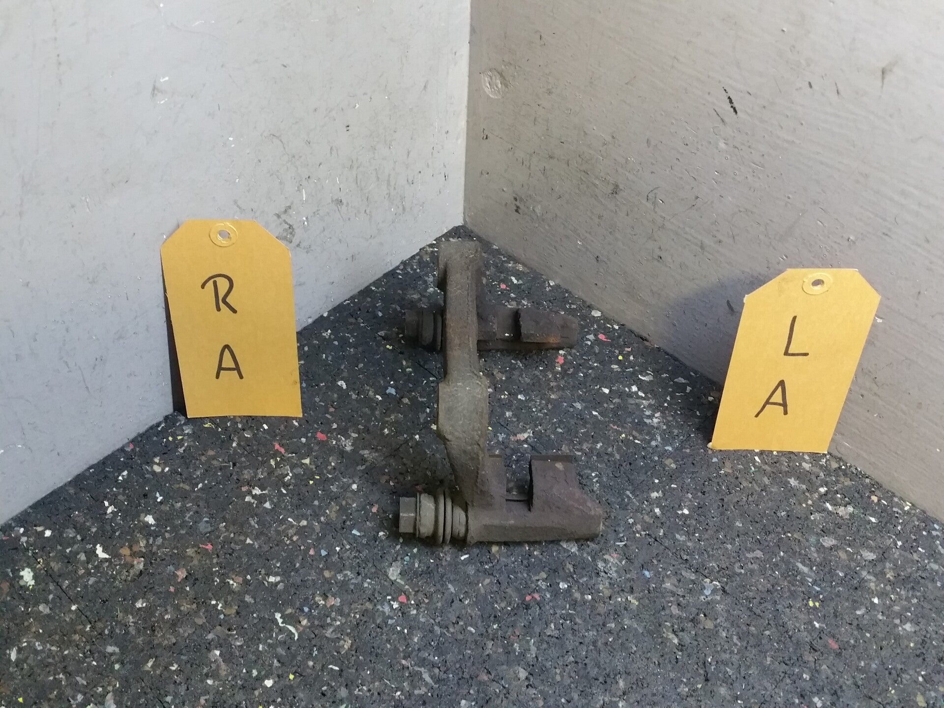 Remklauwhouder Rechts Achter 2000 t/m 2005 Seat Leon