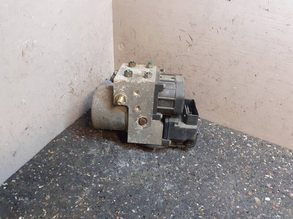 ABS pomp Renault Clio II 1.6-16V ('98-'08) 8200085584