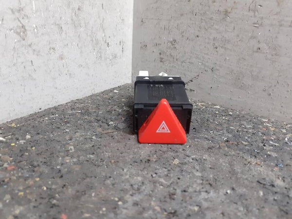 Alarmlichtschakelaar Volkswagen Lupo 1.0('98-'05) 6N0953235