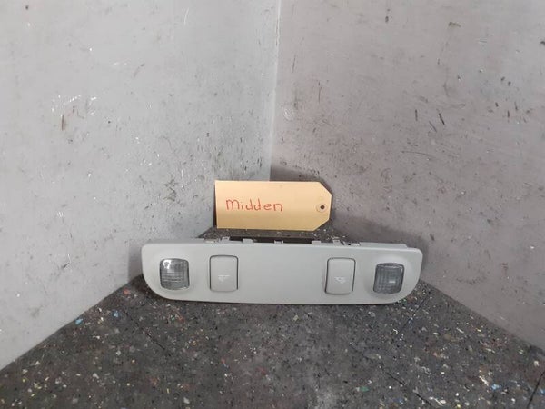 Binnenverlichting midden Audi A4 Avant 2.5 TDI ) 8E0947111A