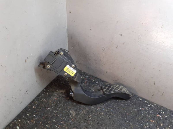 Gaspedaal Elektrisch 1996 t/m 2000 Volkswagen Passat B5