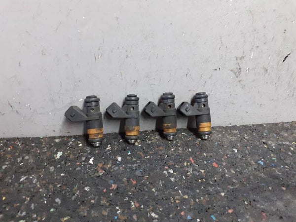 Injector 1999 t/m 2003 Renault Scenic I 1.6-16V