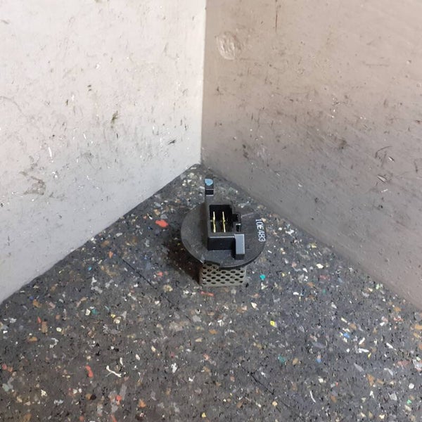 Kachelweerstand Daihatsu Cuore VI 1.0-12V Tokyo ) 10E483