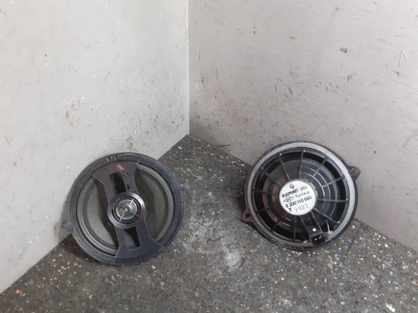 Luidspreker voor Renault Scenic II 1.6-16V ) 8200193687