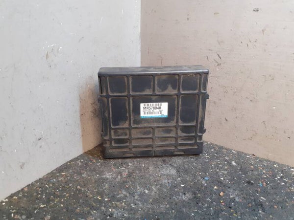 Computer motormanagement Mitsubishi Space Star I ) MR578040