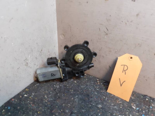 Raammotor rechtsvoor BMW 3-serie E46 320d ) 4545.00.017