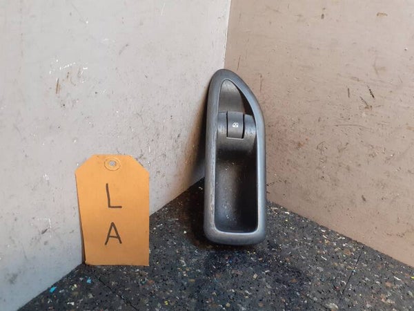 Raamschakelaar linksachter Renault Laguna II 1.8) 8200016013