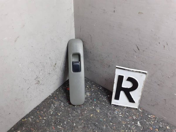 Raamschakelaar rechtsvoor Suzuki Alto IV .1 GX ('02-'07)