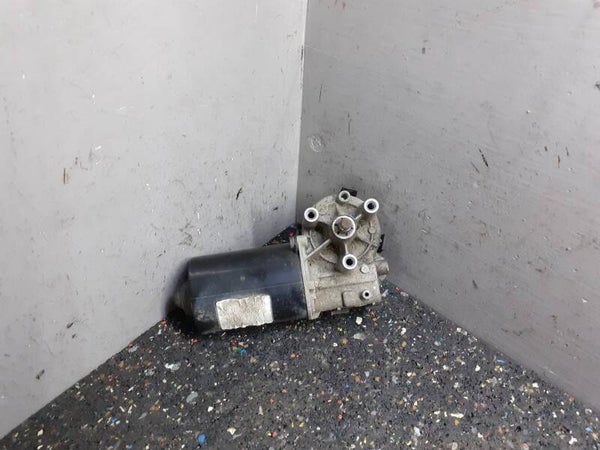 Voorste Ruitenwissermotor 1996 t/m 2000 Volkswagen Passat B5