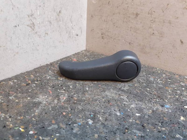 Renault Clio II Autostoelhendel 8200123061