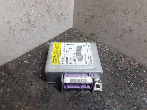 Airbagmodule Volvo V40 I 1.8 Luxury ('96-'04) 30611293