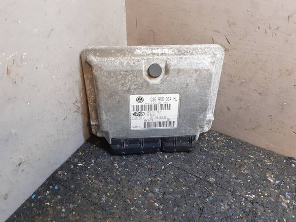 Computer motormanagement Volkswagen Polo 9N 1.4 .036906034HL