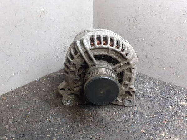 Volkswagen Caddy III 2.0 SDI Dynamo 06F903023F