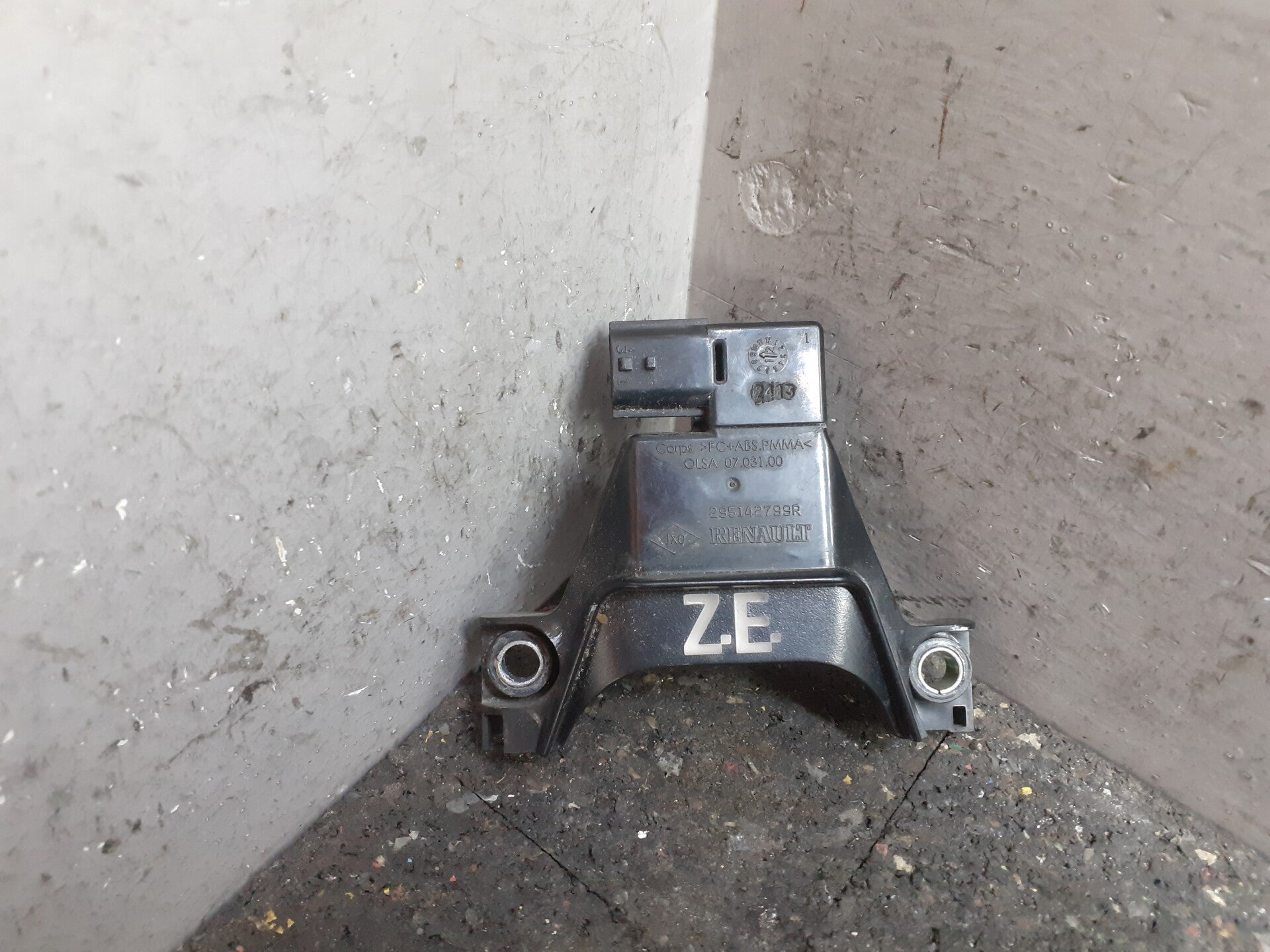 Renault Zoe Q210 Aansluiting Oplaadstekker 739481161R