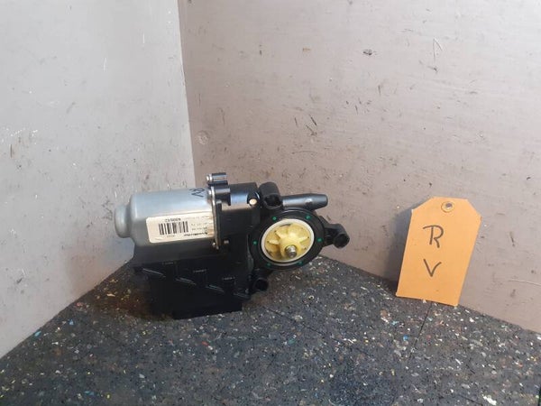 Raammotor rechtsvoor Volkswagen Polo 9N 1.4-16V) 6Q2959801A