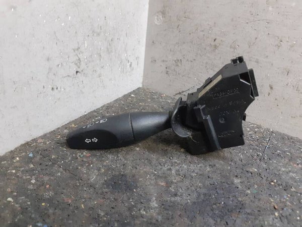 Ford Focus I Richtingaanwijzerschakelaar