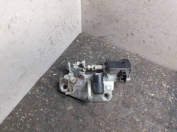 Achterklepslotvanger Skoda Fabia Combi 1.4-16V ) 6Y0827511G