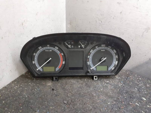 Kilometerteller Skoda Fabia Combi 6Y 1.4-16V ) 6Y0920893L