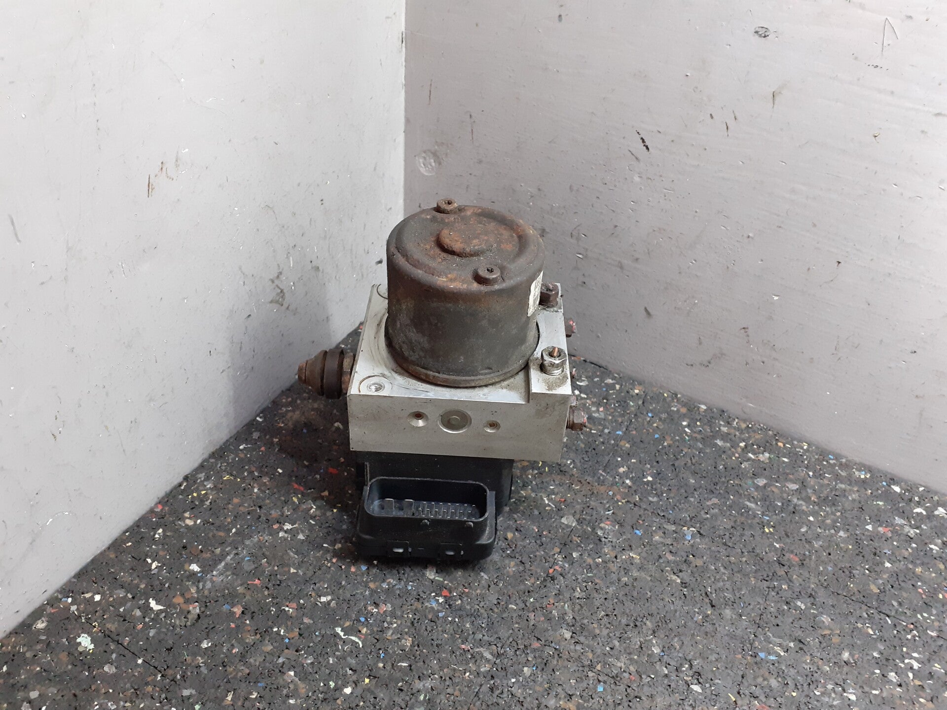 ABS pomp 2001 t/m 2008 0450-01694  Suzuki Wagon 1.3 16v