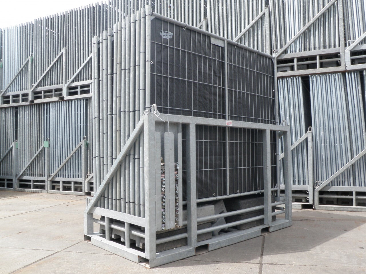 Hekwerk hoog met afdekzeil