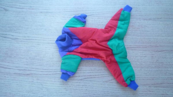 Hondentrui allerlei kleuren 27 cm