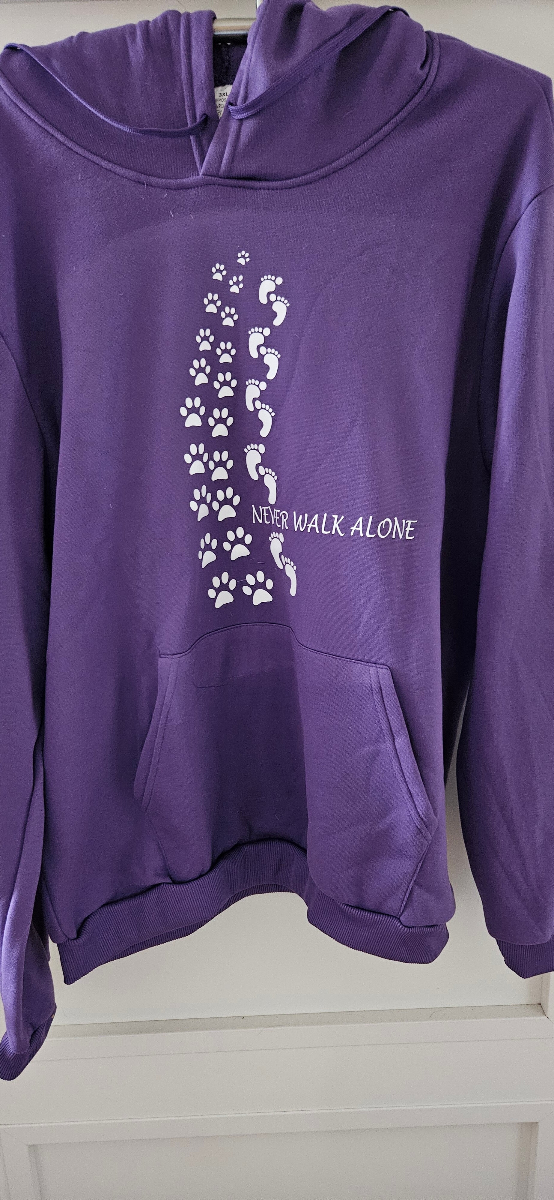 Hoodie NEVER WALK ALONE Maat 3XL