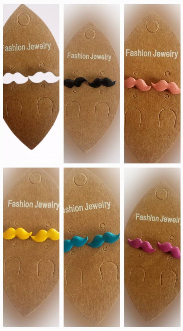 Boucles d'oreilles puce en forme de moustache fantaisie à l'unité ou en lot de 6