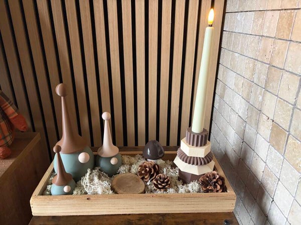 Herfstschotel met gnooms en Ledkaars