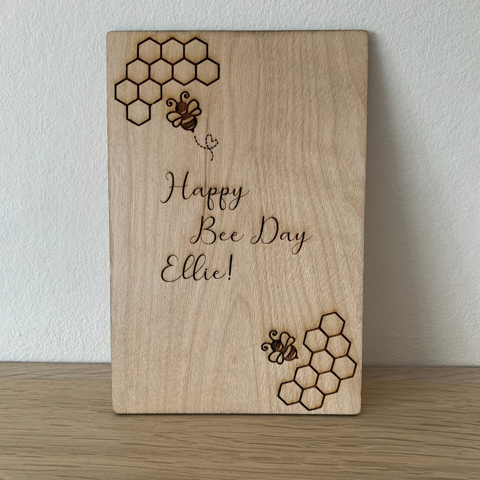 Wenskaart Happy Bee Day