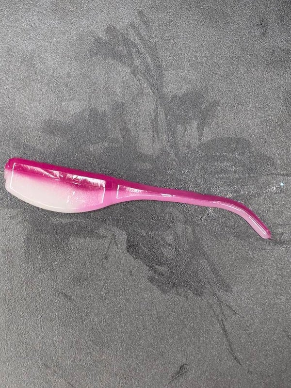 2-in Flamingo-Scented Crappie Stinger