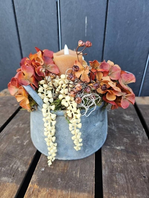 Herfststuk in zinken pot