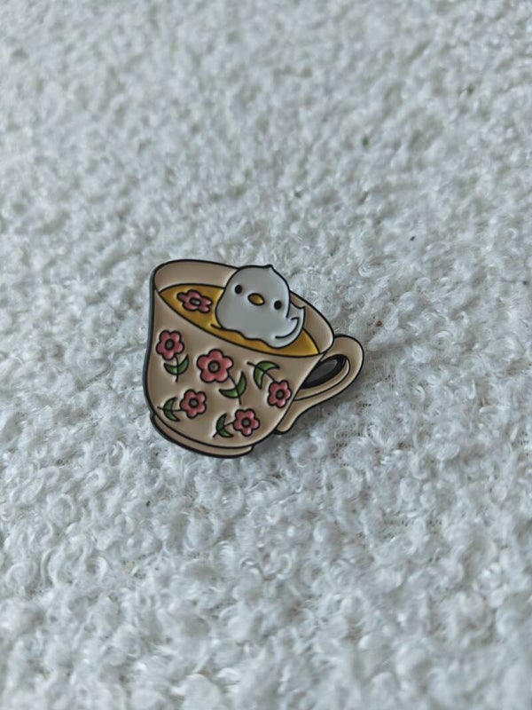 Duckcup pin