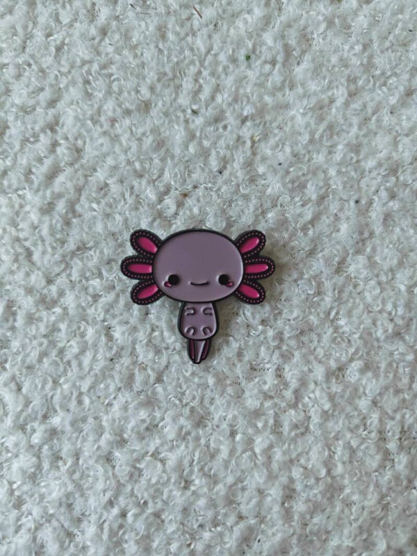 Axolotl pin
