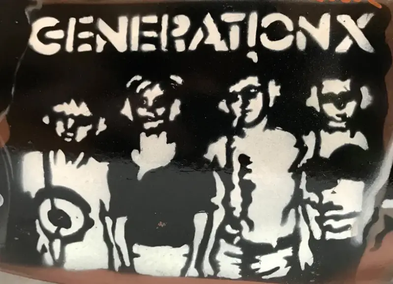 haube-punk-3-schriften-generation-x-2-jpg-standard.webp