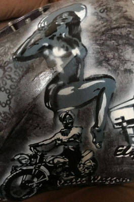 tank-female-bikers-84-standard.jpg